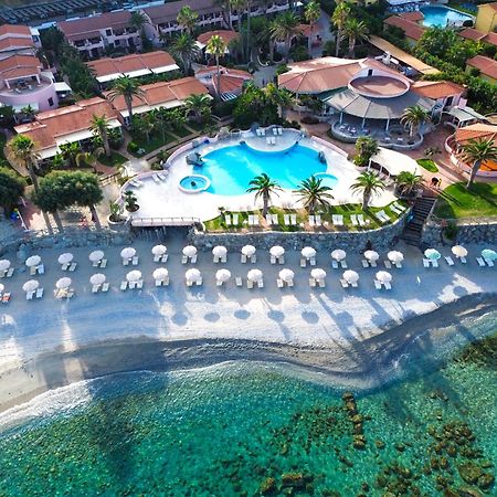 Hotel Villaggio Cala Di Volpe 카포바티카노 외부 사진