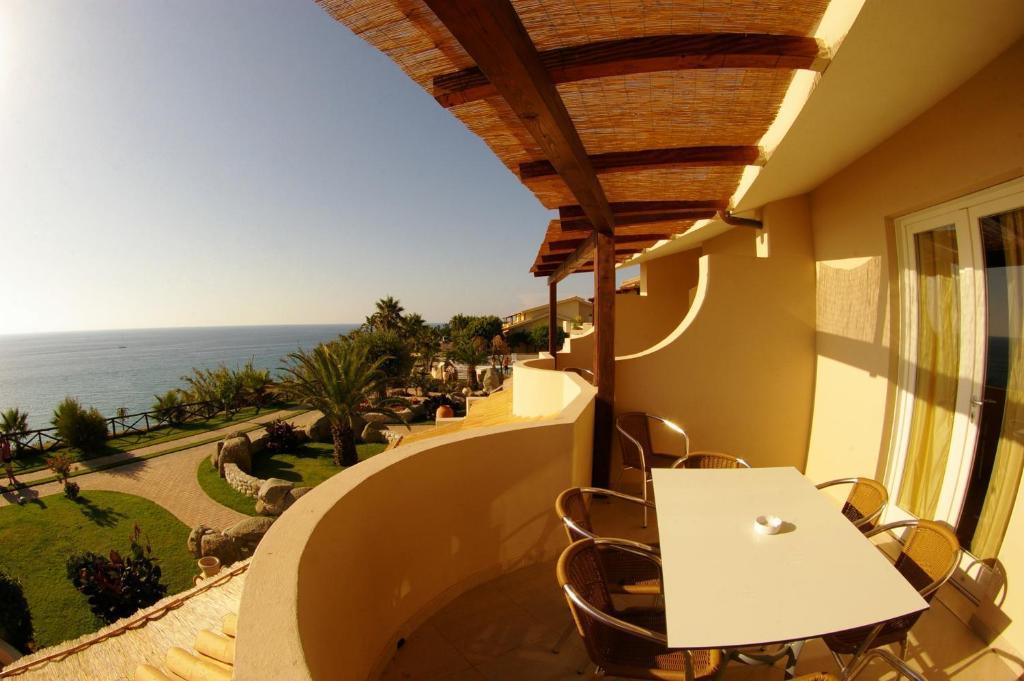 Hotel Villaggio Cala Di Volpe 카포바티카노 외부 사진