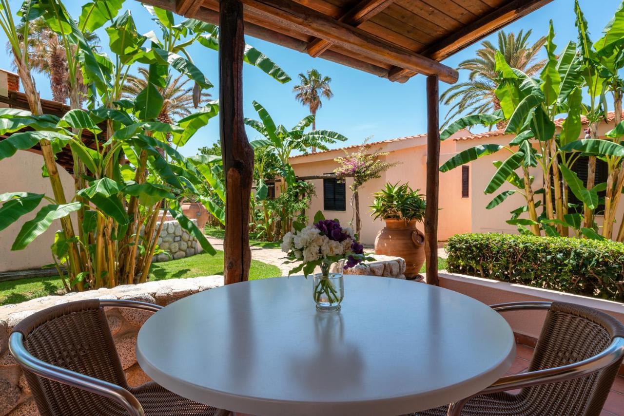 Hotel Villaggio Cala Di Volpe 카포바티카노 외부 사진