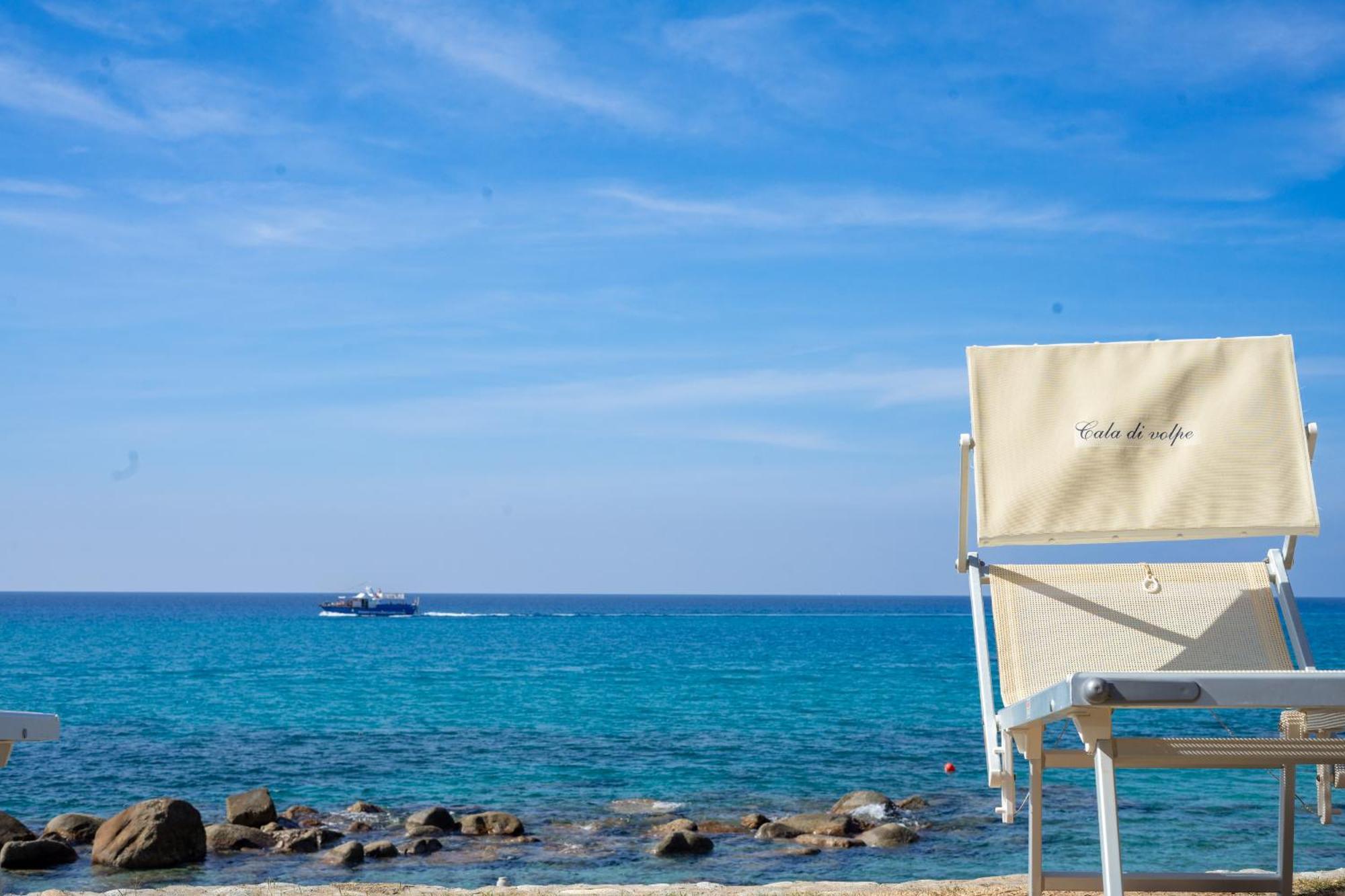 Hotel Villaggio Cala Di Volpe 카포바티카노 외부 사진