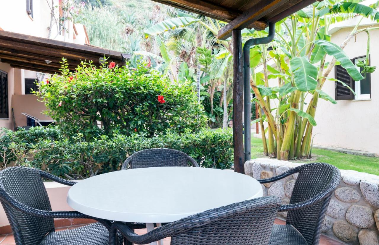 Hotel Villaggio Cala Di Volpe 카포바티카노 외부 사진